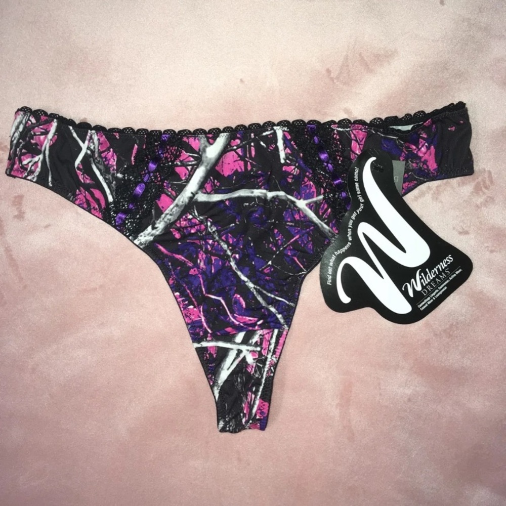 Muddy girl camo thong